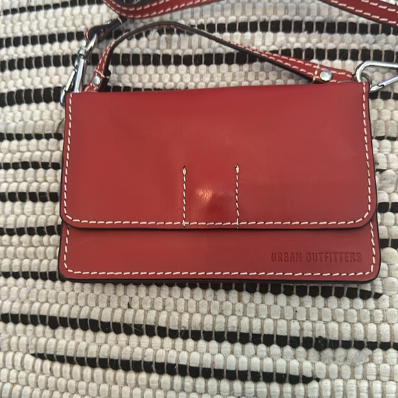 Small Leather Bag - Picture 2 of 12